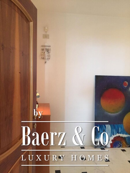 photo 32 Villa for sale 405 m²