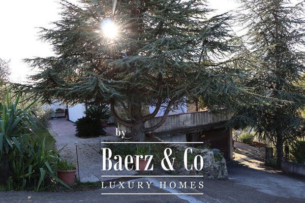 photo 14 Villa for sale 244 m²