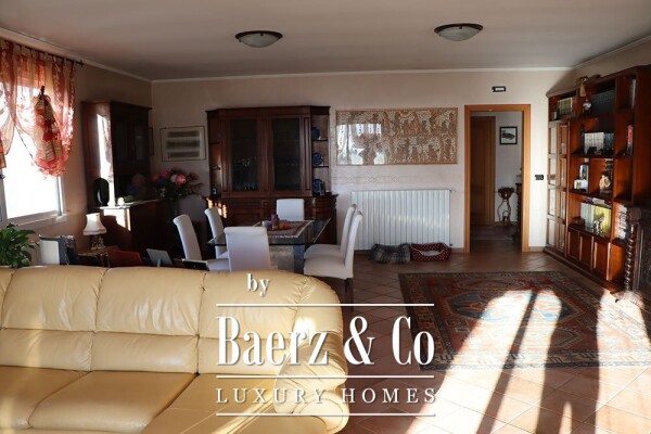 photo 28 Villa for sale 244 m²