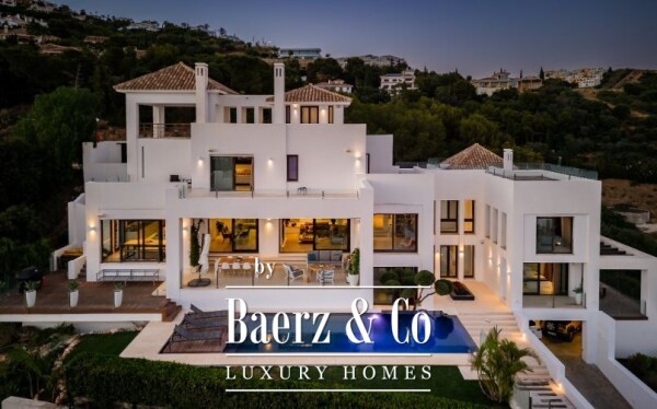 photo 4 Villa - Marbella East - Ref: 8014