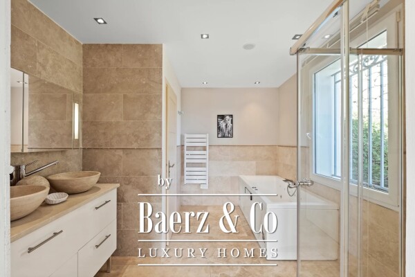 photo 11 Beautiful Property with Panoramic Sea view