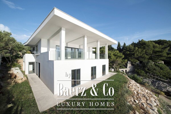 photo 11 Dubrovnik archipelago, extraordinary seafront villa with swimming pool