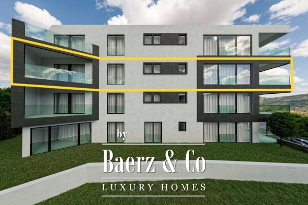 photo 1 Opatija, five-room apartment, second floor, NKP 163 m2, garage