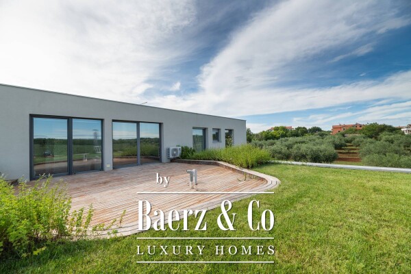 photo 44 Croatia, Istria, Umag: Stunning Villa with pool surrounded by olive groves