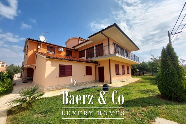 photo 2 Galižana, apartment house with garage and olive grove