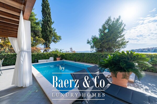 photo 63 Split, Čiovo, modern villa/boutique hotel with 8 apartments, first row to the sea