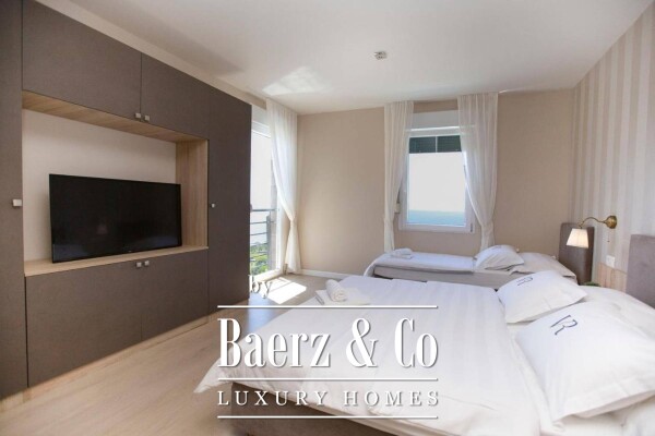 photo 11 Split, Podstrana two villas with swimming pools and sea views