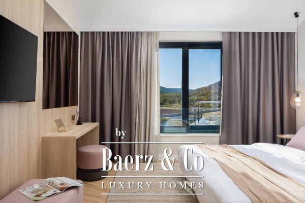 photo 18 Marina, an exceptional property near the sea