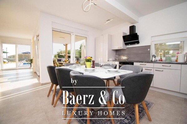 photo 14 Istria, Vodnjan, villa in a quiet part of the city with a sea view from every floor