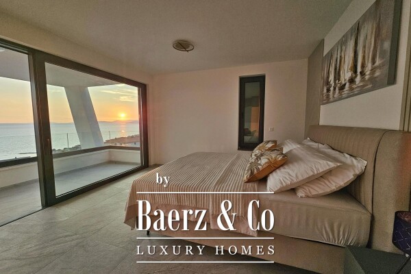 photo 12 Podstrana, a beautiful villa with a panoramic view of the sea