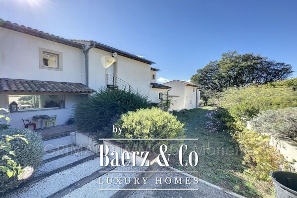 photo 18 Beautiful Recent Villa with Open Views, Tranquility, and Poo