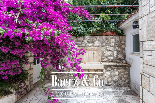 photo 26 Zaostrog, apartment house first row to the sea