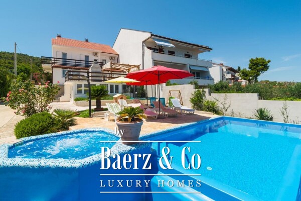 photo 2 Čiovo island, Slatine - house with pool on the beach