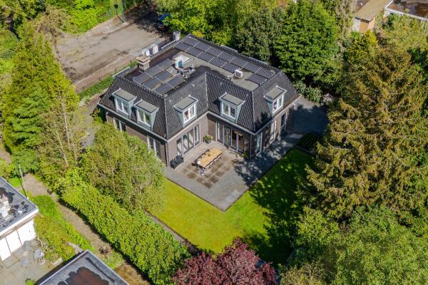 photo 1 van Brouchovenlaan 6