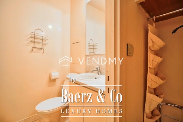 photo 16 Bright Pied-à-terre on Avenue Foch