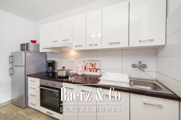 photo 11 Makarska, Veliko Brdo, beautiful apartment house with swimming pool