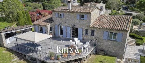 photo 2 Magnificent Stone villa