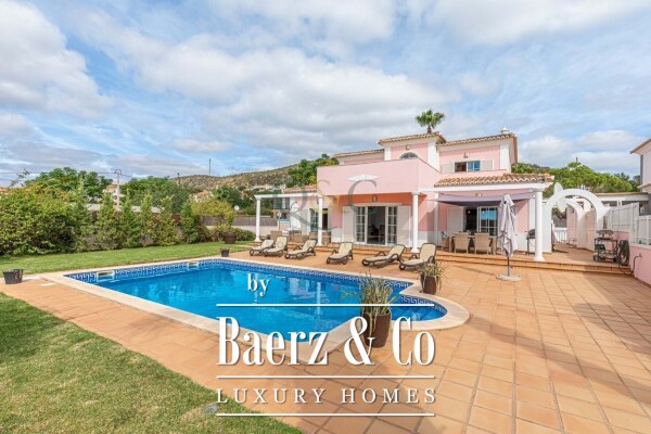 photo 1 Beautiful luxury home in Loulé (São Sebastião), Sitio da Estação