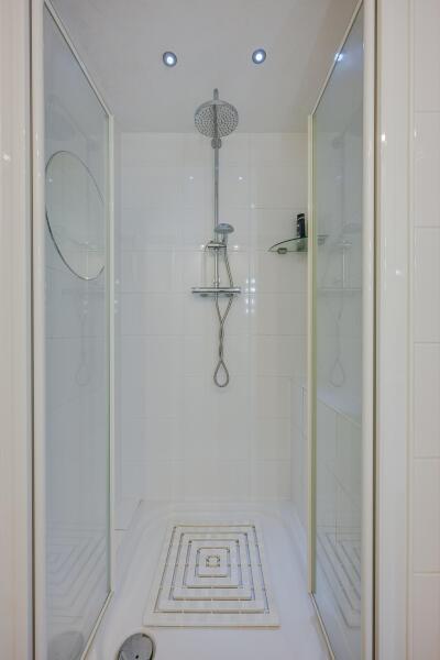 photo 49 President Kennedylaan 185