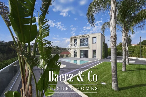 photo 3 Private estate located on the hills of Cannes, in the exclusive Super Cannes neighborhood