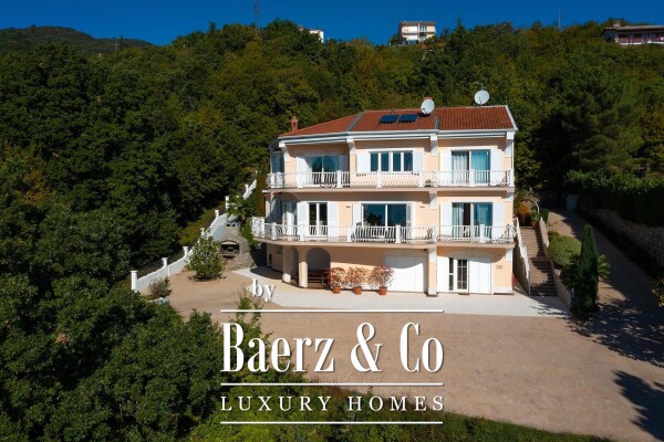 photo 1 Opatija, Bregi, a beautiful family villa with a panoramic view of the sea