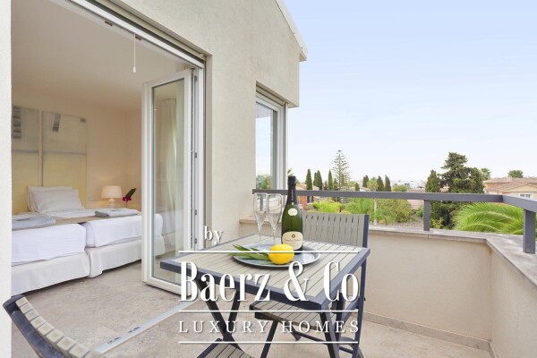 photo 18 Two houses with pool and ETV Vacation Rental License