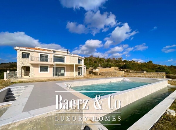 photo 6 1379568 - Villa For sale, Methoni, 260 sq.m., €2.000.000