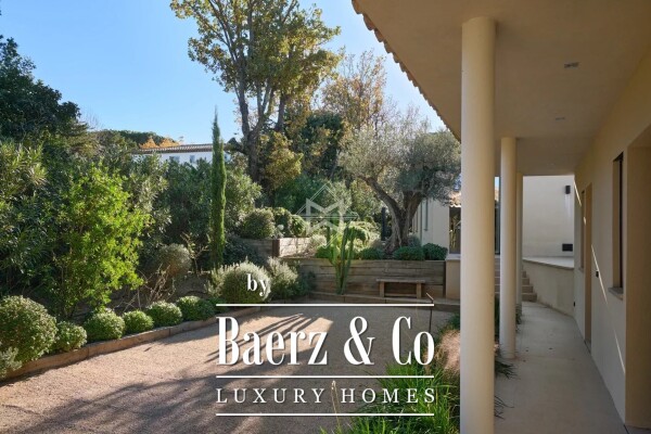 photo 17 Sea view within walking distance of the village of Saint-Tropez