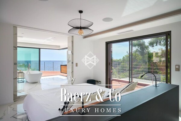 photo 14 Modern waterfront property