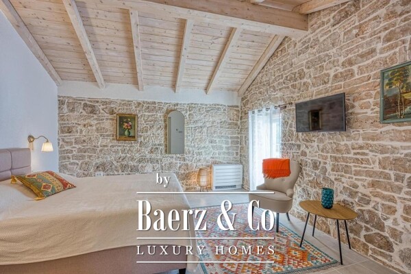 photo 15 Istria, Selina – Authentic Renovated 260m² Stone Villa with a Pool