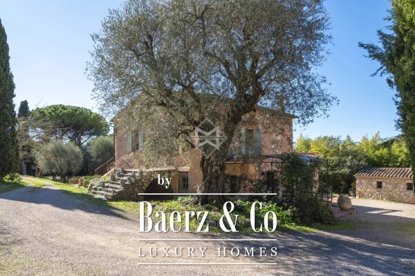 photo 8 charming villa on exceptional garden