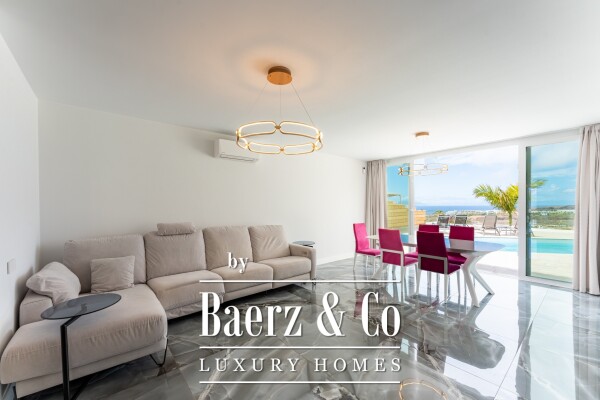 photo 4 Elegant bungalow in prestigious area.