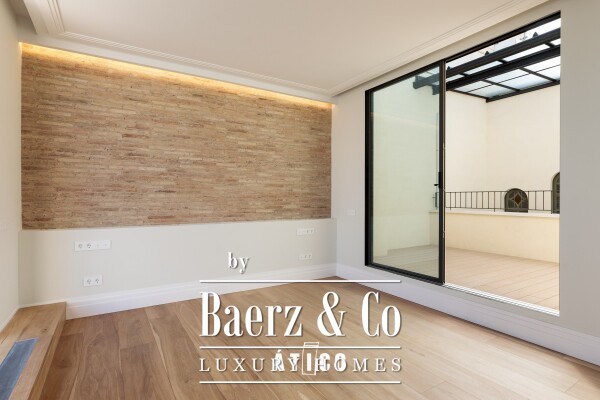 photo 2 Penthouse for sale in Eixample Dret