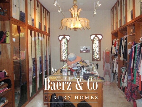 photo 7 A piece of art in the city.  A private enclave in premium neighborhood