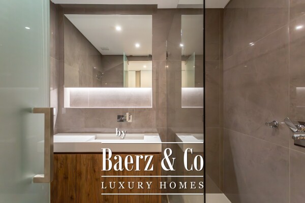 photo 10 Luxury duplex T3+1 with Mezzanine, in a quiet street in Carcavelos