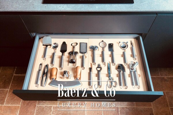 photo 11 Umag, beautiful istrian villa with sea view and building land of 1650 m2