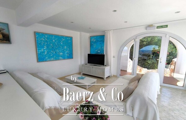 photo 10 SEASIDE VILLA IN CALA’N PORTER, MENORCA, FIRST LINE, INVESTMENT