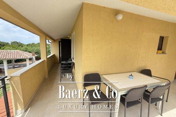 photo 21 Pula, Veli Vrh - spacious house with five residential units,22m2 swimming pool,garage-quiet location