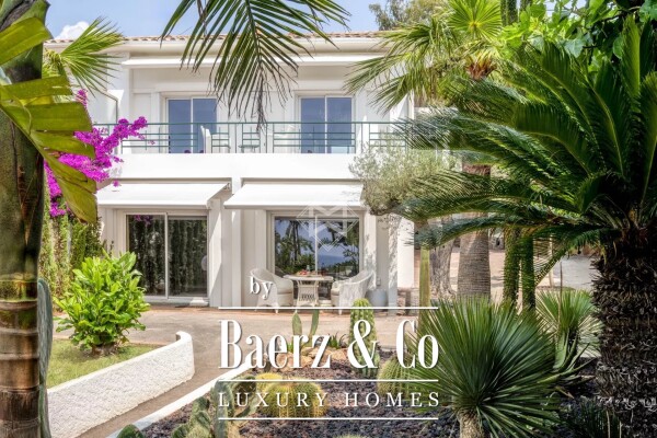 photo 4 RARE – Seafront Apartment with Private Garden and Dock – Anthéor