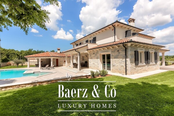 photo 37 Luxury Villa with a large pool and complete privacy – near Poreč