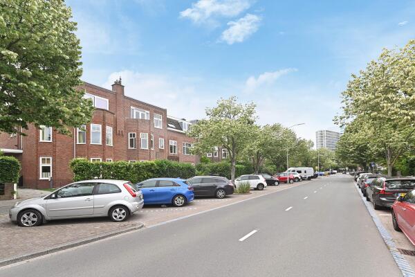 photo 47 Koningin Wilhelminalaan 520