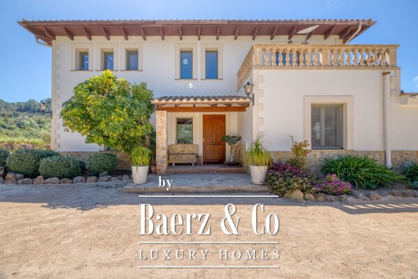 photo 2 Charming Finca Style Villa in Son Cabaspre