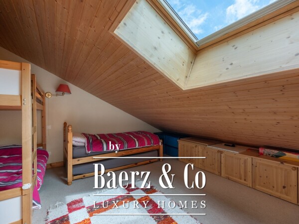 photo 7 3-bedroom penthouse - Ideally located