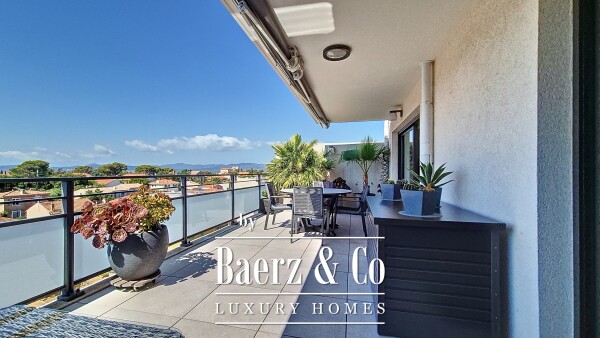 photo 1 APARTEMENT TOP FLOOR