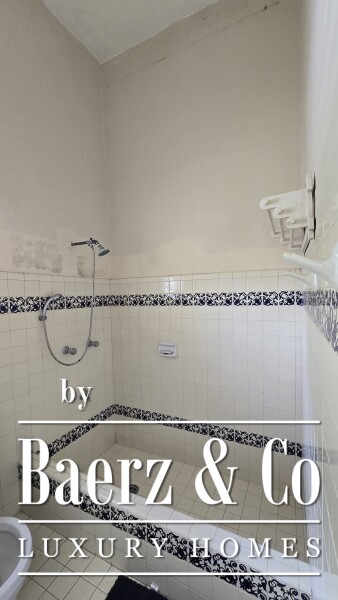 photo 18 Street 60 #375 x 43 y 41 centro 375