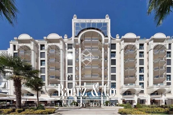 photo 21 CANNES CROISETTE - Relais de la Reine