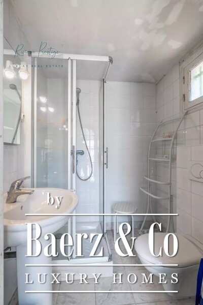 photo 11 Charming villa with renovation potential in an idyllic peaceful setting