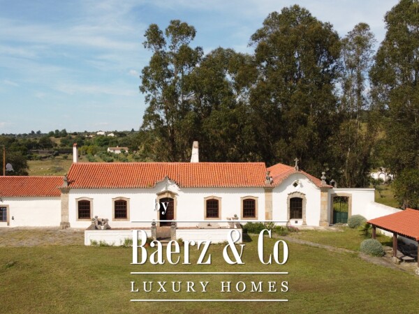 photo 1 Exceptional Historic Estate – Crato, Alentejo