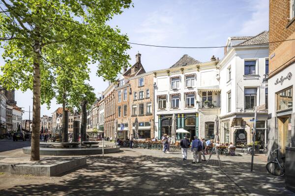 photo 61 Zaadmarkt 93