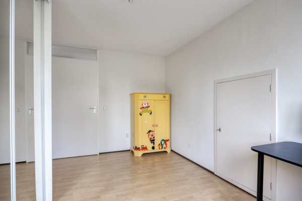 photo 32 van Ruysdaellaan 60